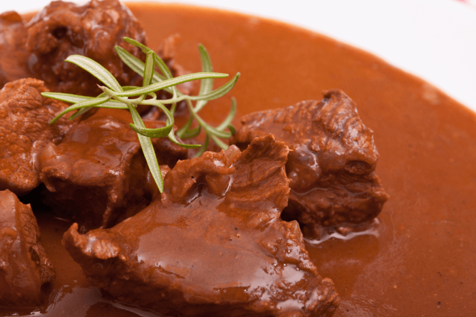 Hertenragout met champignons en truffel